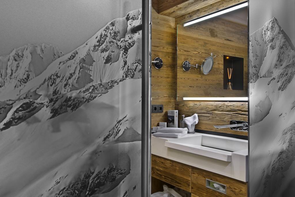 Pete Alpine Boutique Hotel - Klein Und Fein - Private Spa Suiten Und Zimmer Sankt Anton am Arlberg Habitación foto
